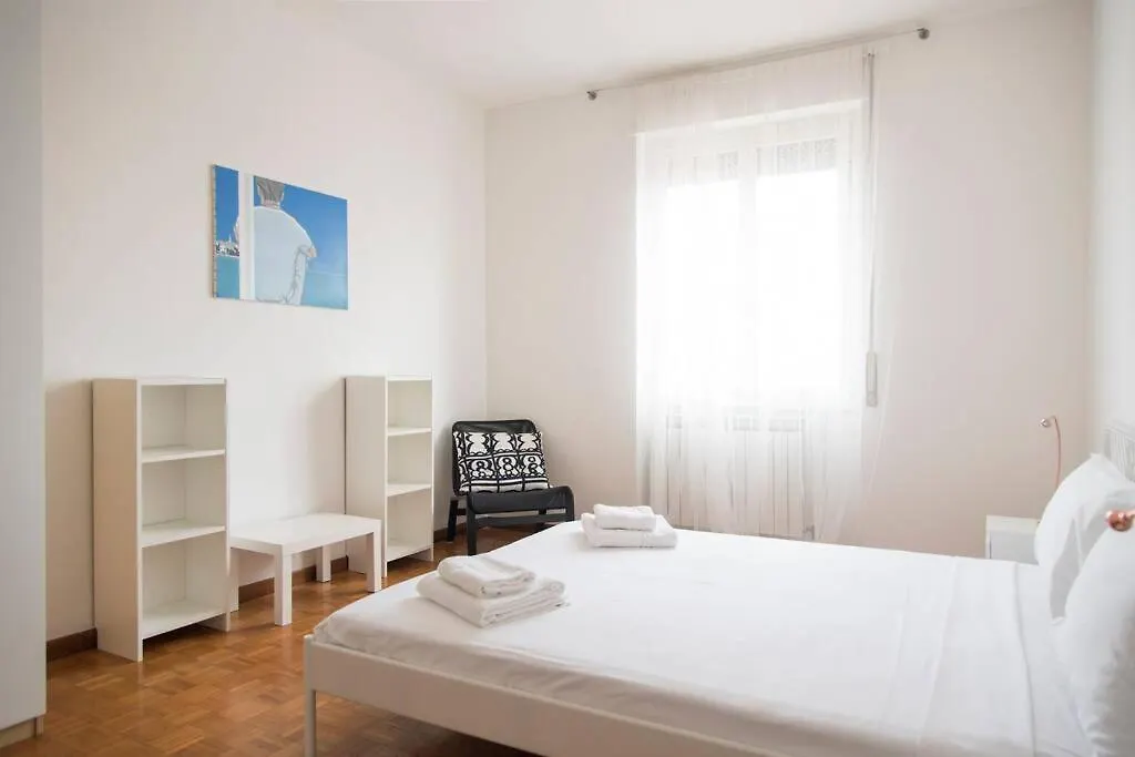 Youhosty - Villoresi 6P, 5 Apartman Milánó Olaszország